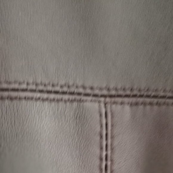 ' G-III Apparel' 'SIENA' Butter soft Dark Brown Leather Jacket Size M NWOT - Picture 10 of 13